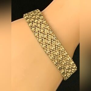 Vintage italian style 18k gold plated wide woven articulated bracelet   7.1/2”